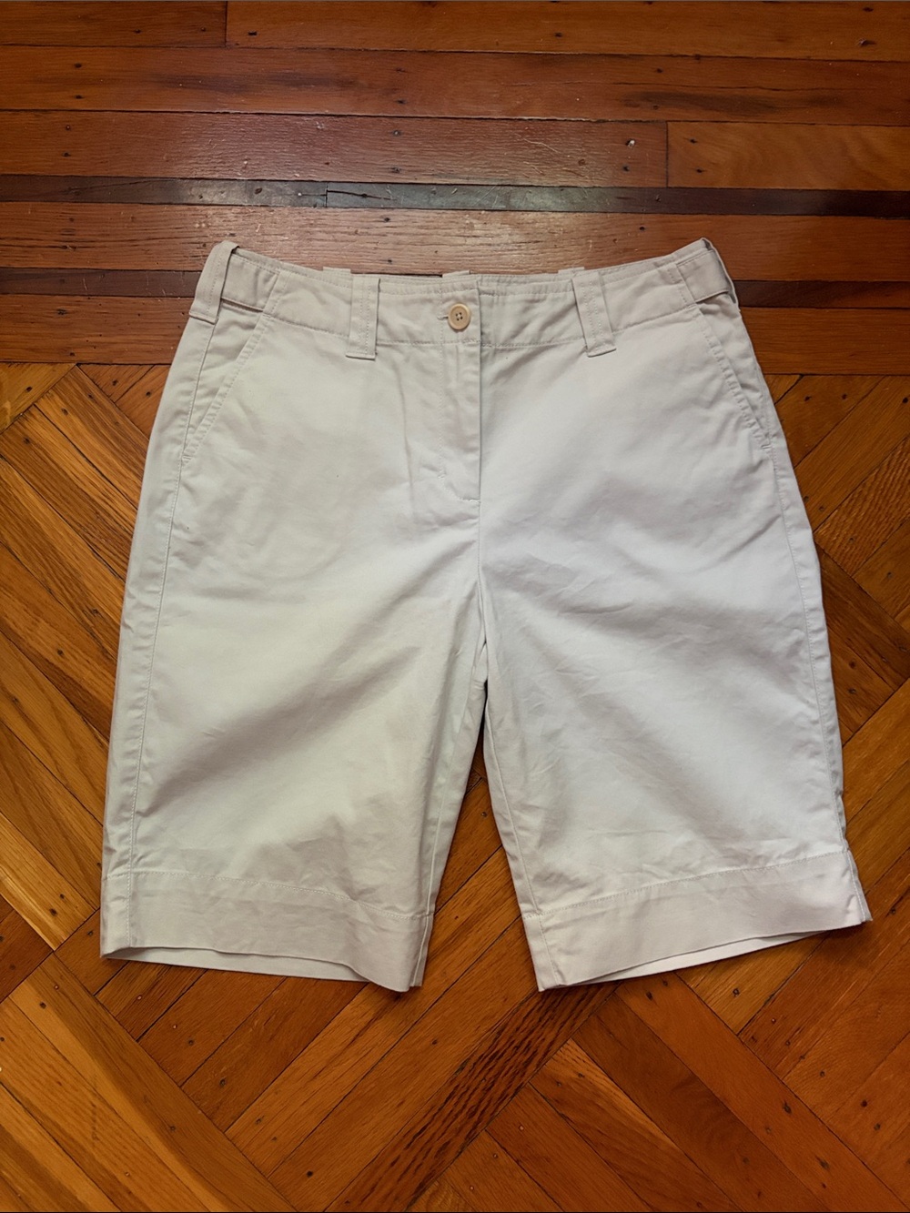 Talbots Women's Classic Cream Chino Shorts Size 8P